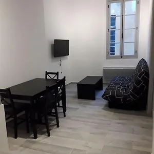  Appartement Dans Le Magnifique Centre Historique France